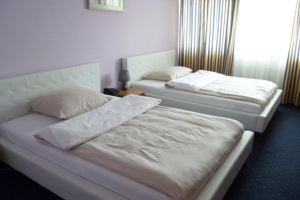 Parkhotel David Lörrach / Basel Zimmer foto